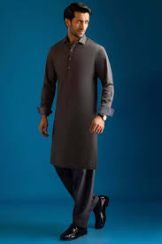 Men Suitting